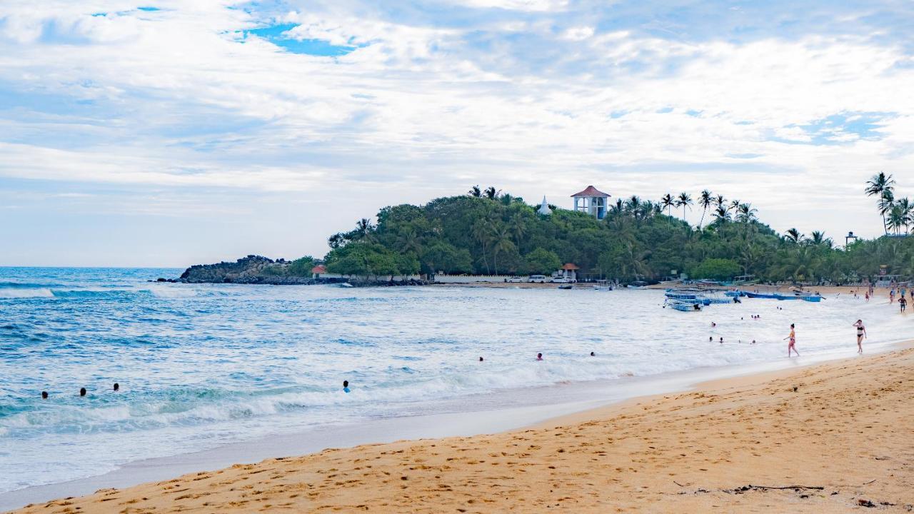 Rastha Pastha Beach Villa ウナワトゥナ エクステリア 写真