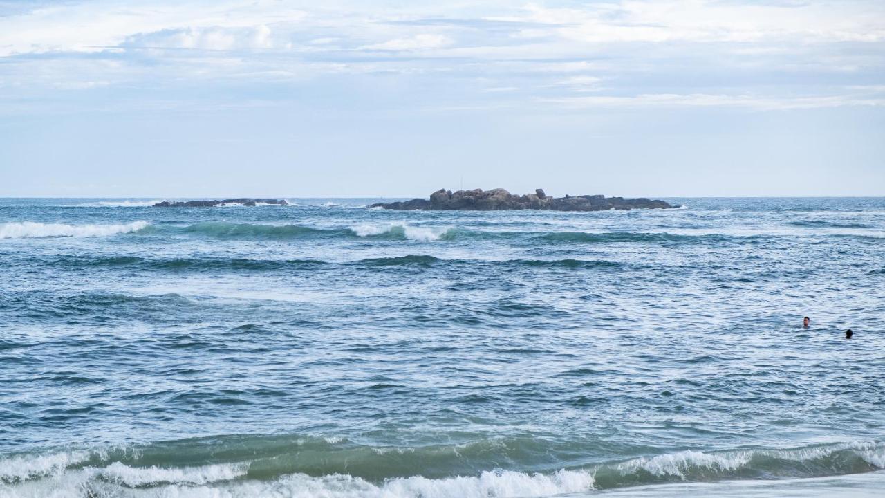 Rastha Pastha Beach Villa ウナワトゥナ エクステリア 写真